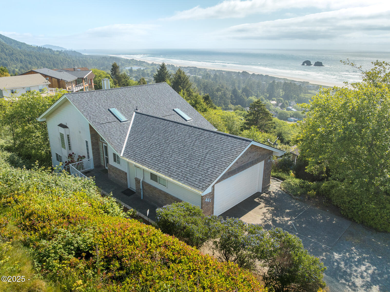 Ocean-view home sold in Rockaway Beach, Oregon